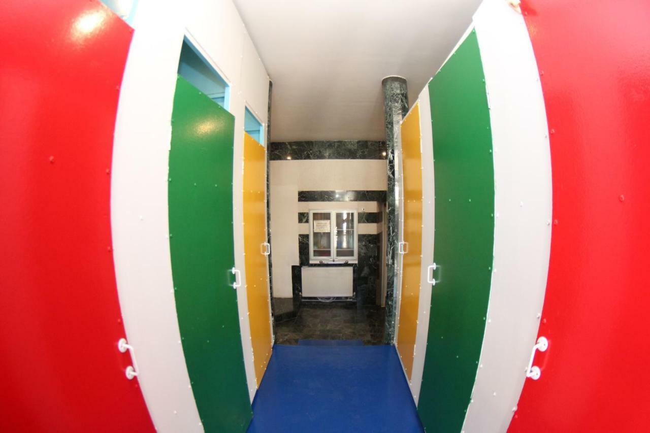 Orpheus Hostel And Apartments Odessa Exterior photo