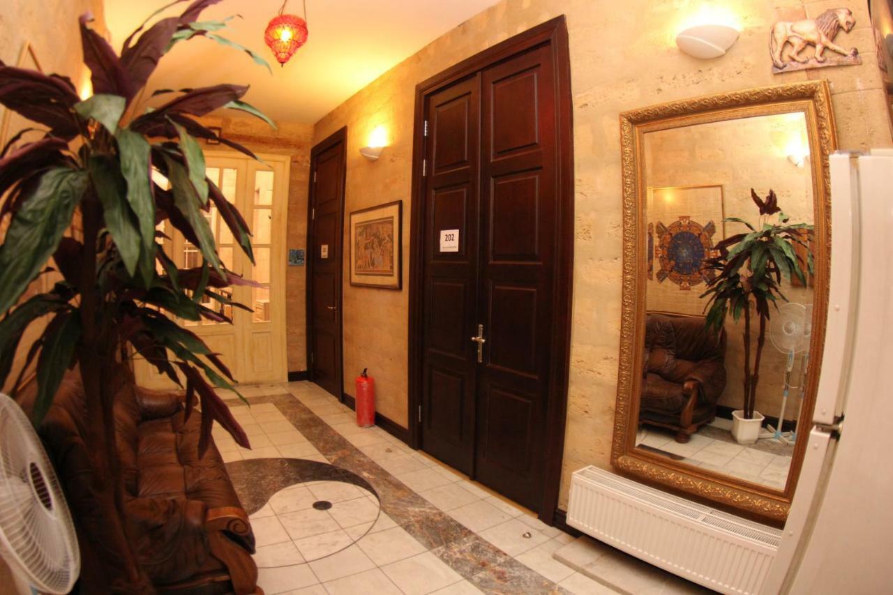 Orpheus Hostel And Apartments Odessa Exterior photo