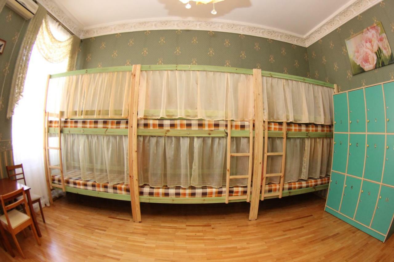 Orpheus Hostel And Apartments Odessa Exterior photo