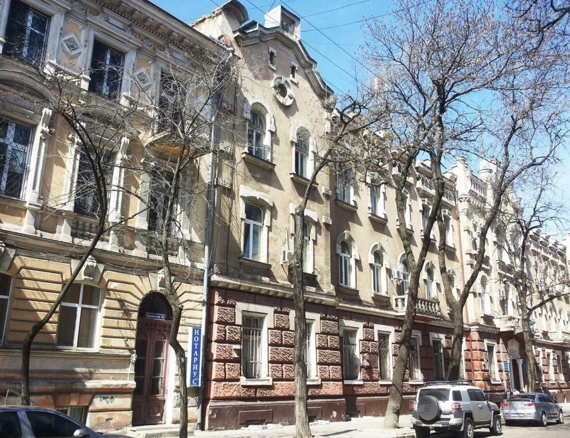 Orpheus Hostel And Apartments Odessa Exterior photo